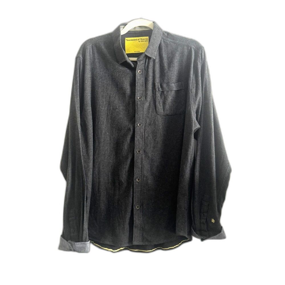 DESCENDANT OF THIEVES BY DRES LADRO LIMITED EDITION  BUTTON Up 1/250 Size Medium